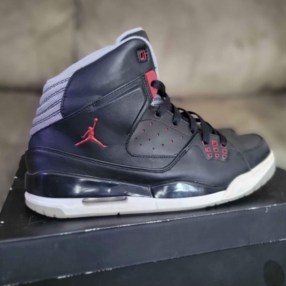 Jordan Black and Red Size 10 Mens